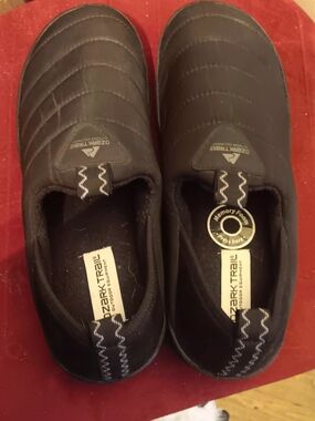 Ozark Trail Black Quilted Slip-On Memory Foam Loafers